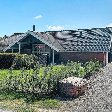 10 Person Holiday Home In Juelsminde Sonderby  Exteriör bild