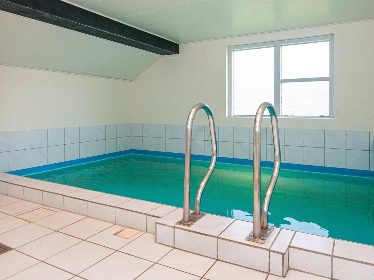 10 Person Holiday Home In Juelsminde Sonderby  Exteriör bild