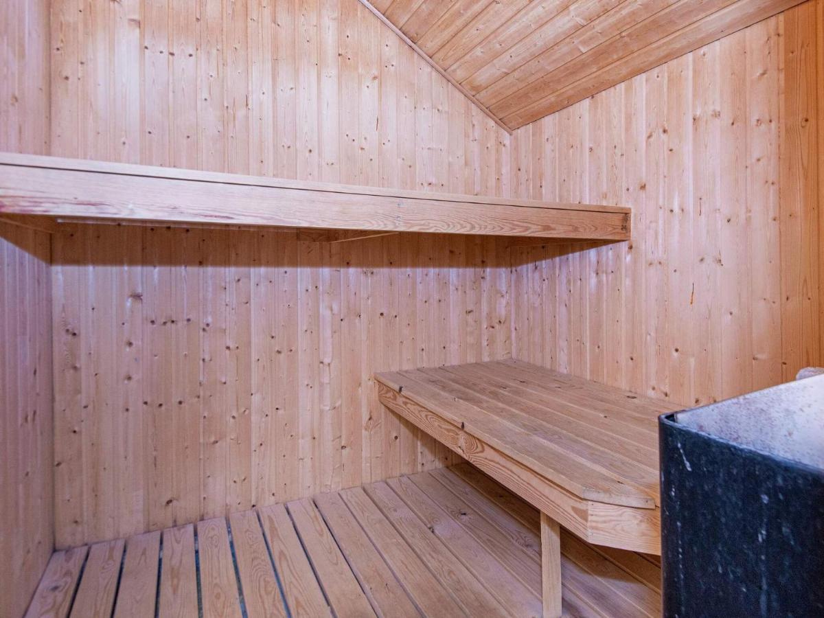 10 Person Holiday Home In Juelsminde Sonderby  Exteriör bild