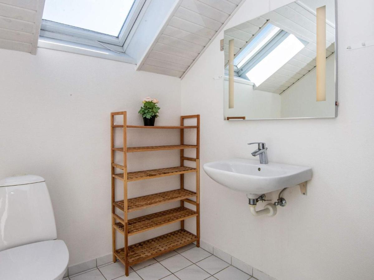10 Person Holiday Home In Juelsminde Sonderby  Exteriör bild
